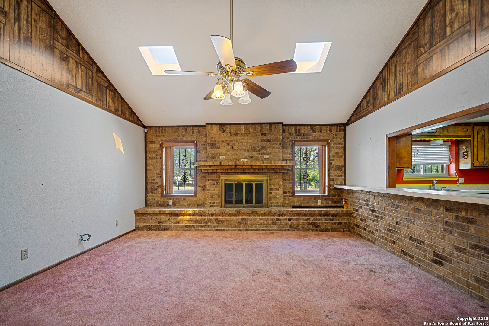 1431 S Sh-123 Karnes City TX 78118