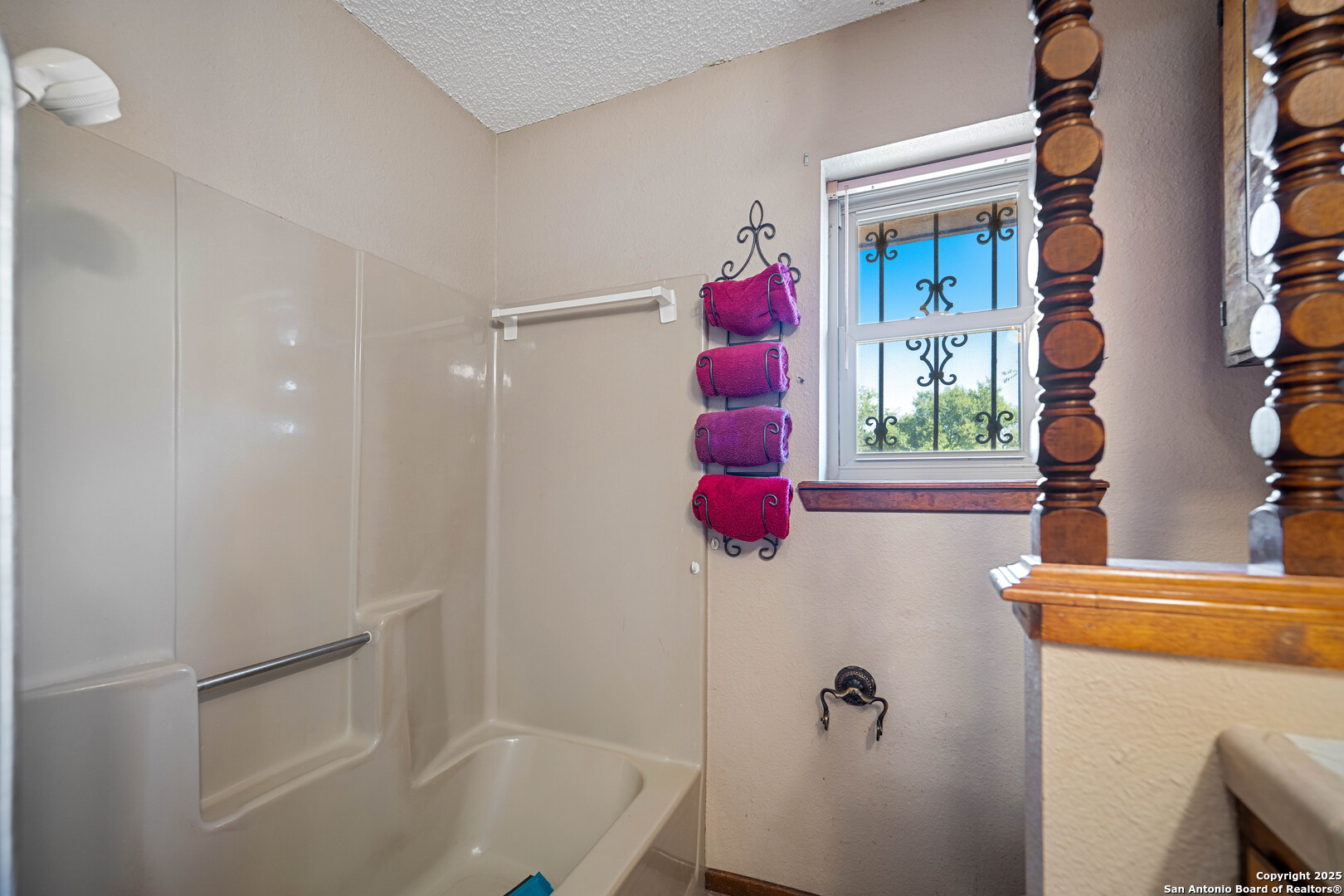 1431 S Sh-123 Karnes City TX 78118