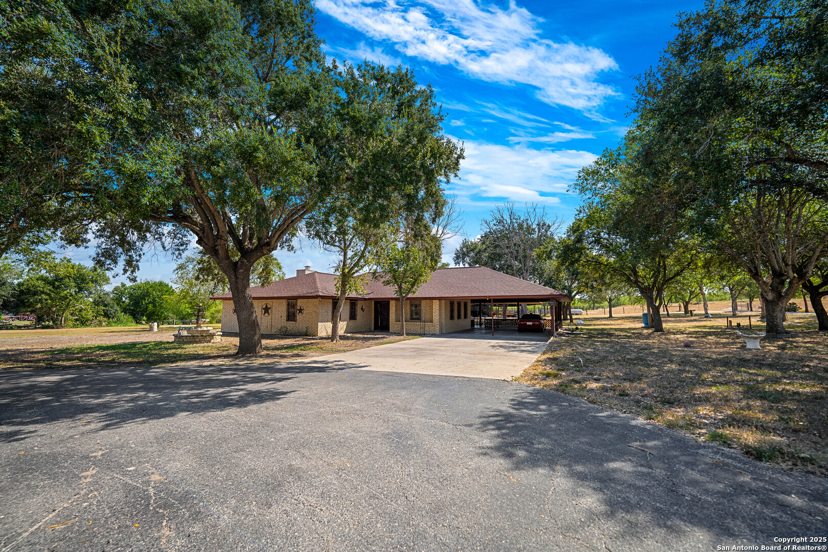 1431 S Sh-123 Karnes City TX 78118