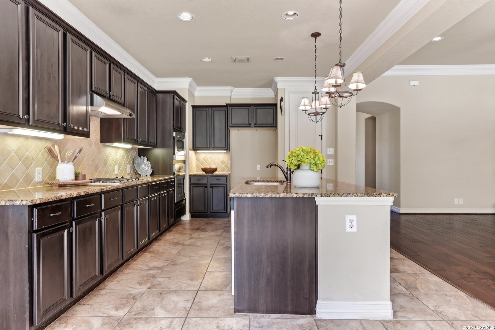 8706 Woodland Bend San Antonio TX 78255