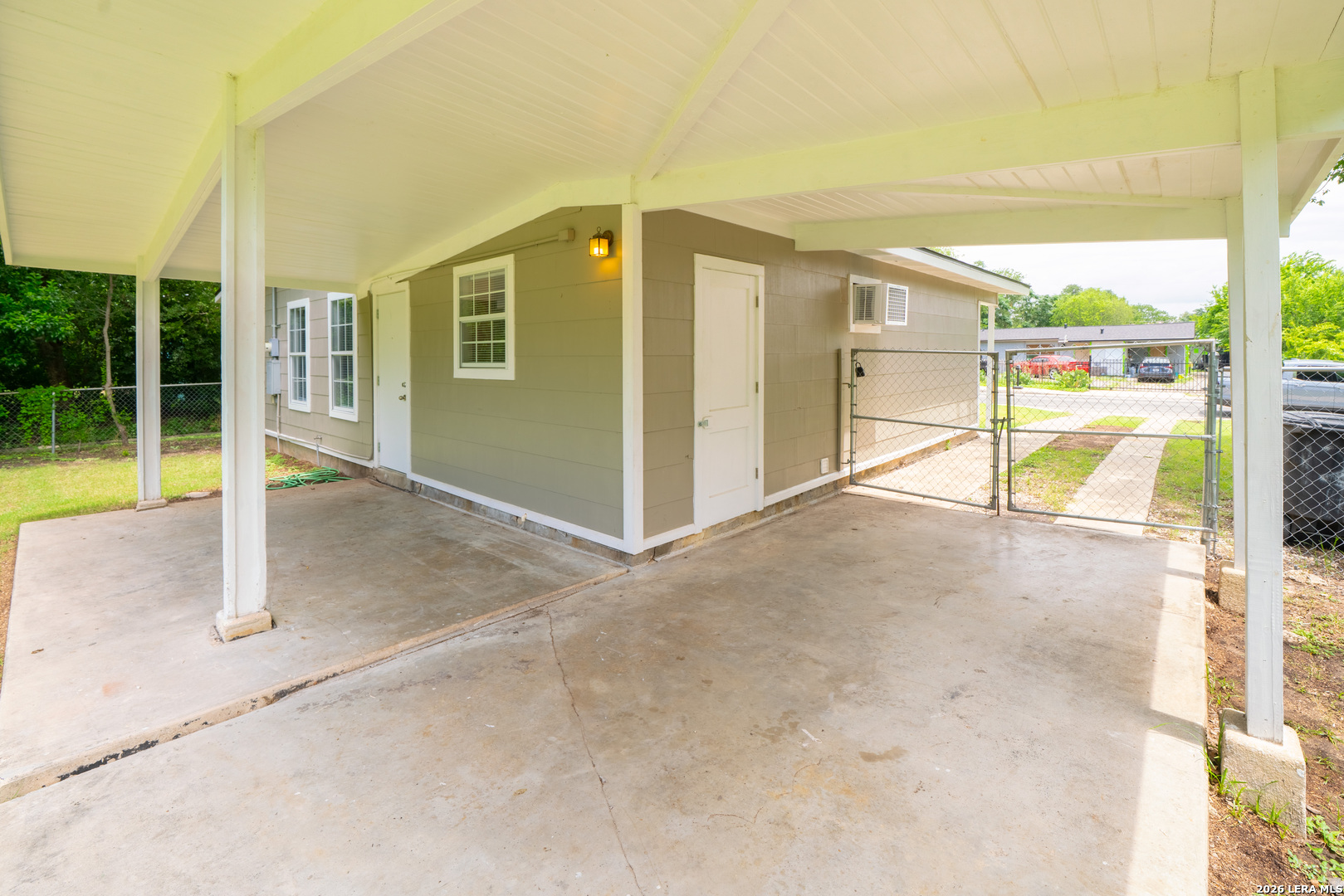 123 Knollwood Drive San Antonio TX 78227