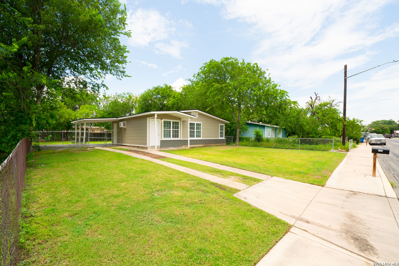 123 Knollwood Drive San Antonio TX 78227