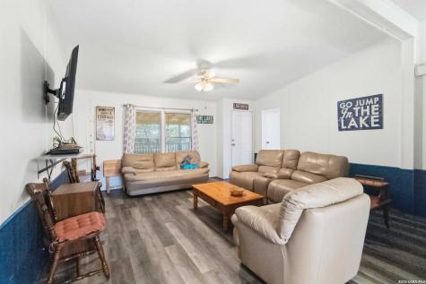 1259 Rotherman Canyon Lake TX 78133