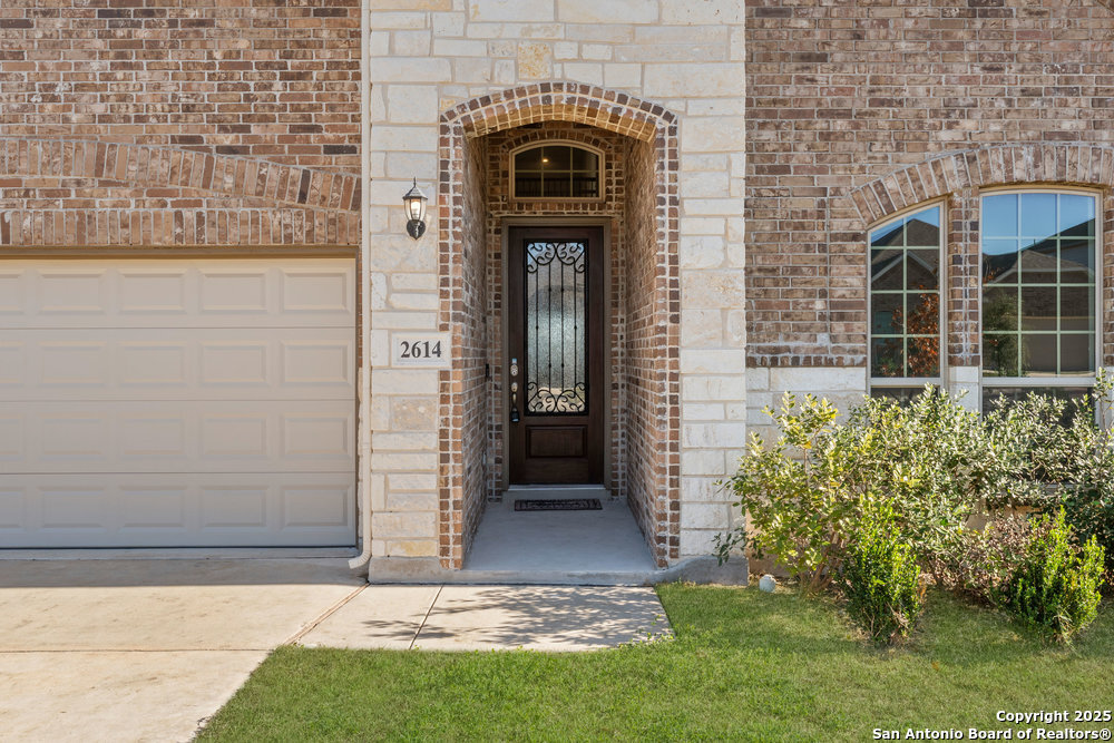 2614 Banditos Ridge San Antonio TX 78245