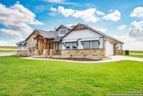 141 Valley View Drive La Vernia TX 78121