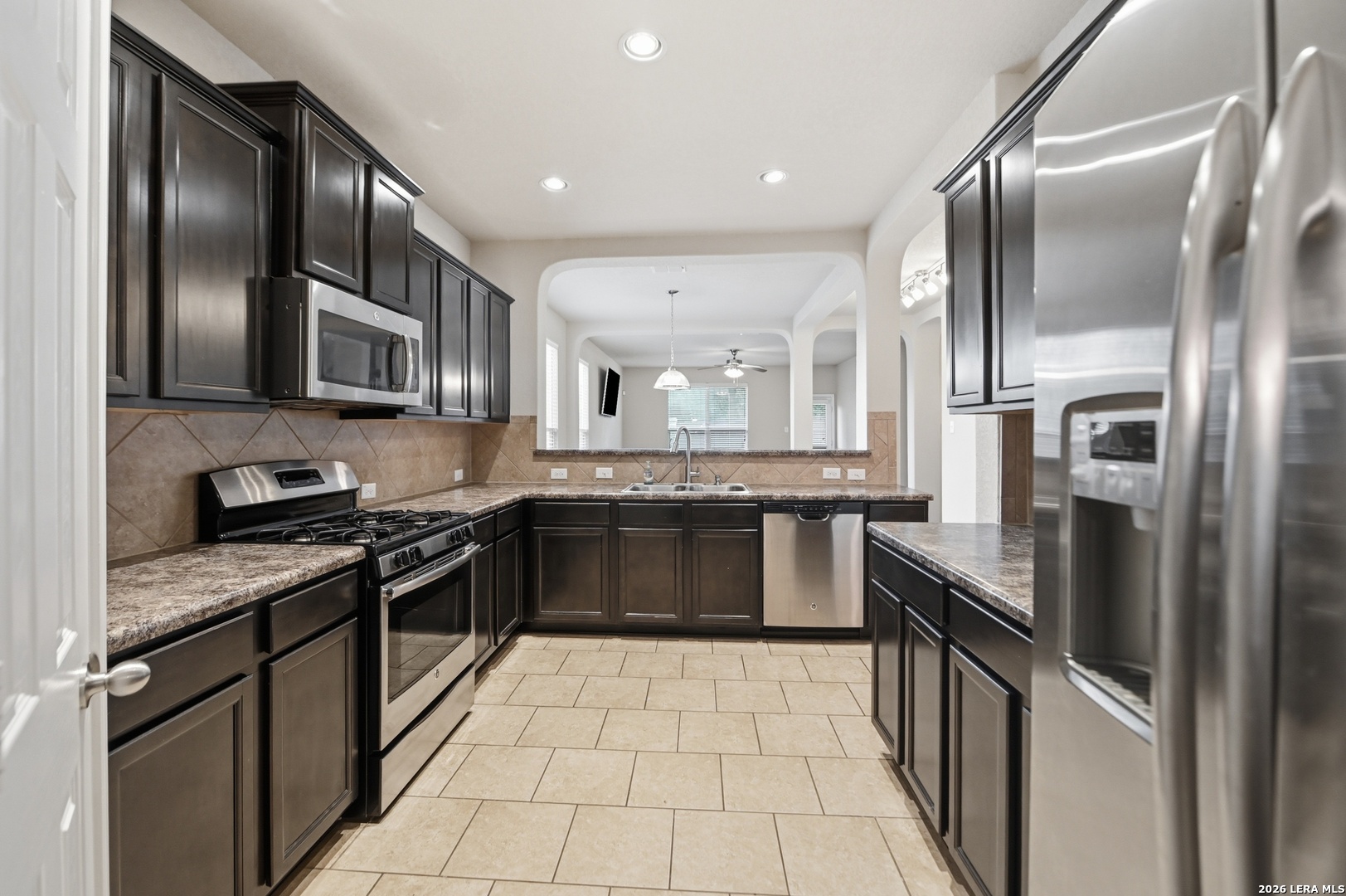 133 Finch Knoll San Antonio TX 78253