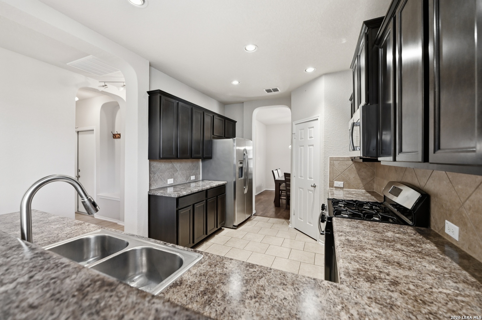 133 Finch Knoll San Antonio TX 78253