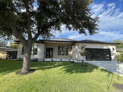 419 Robinhood Place San Antonio TX 78209