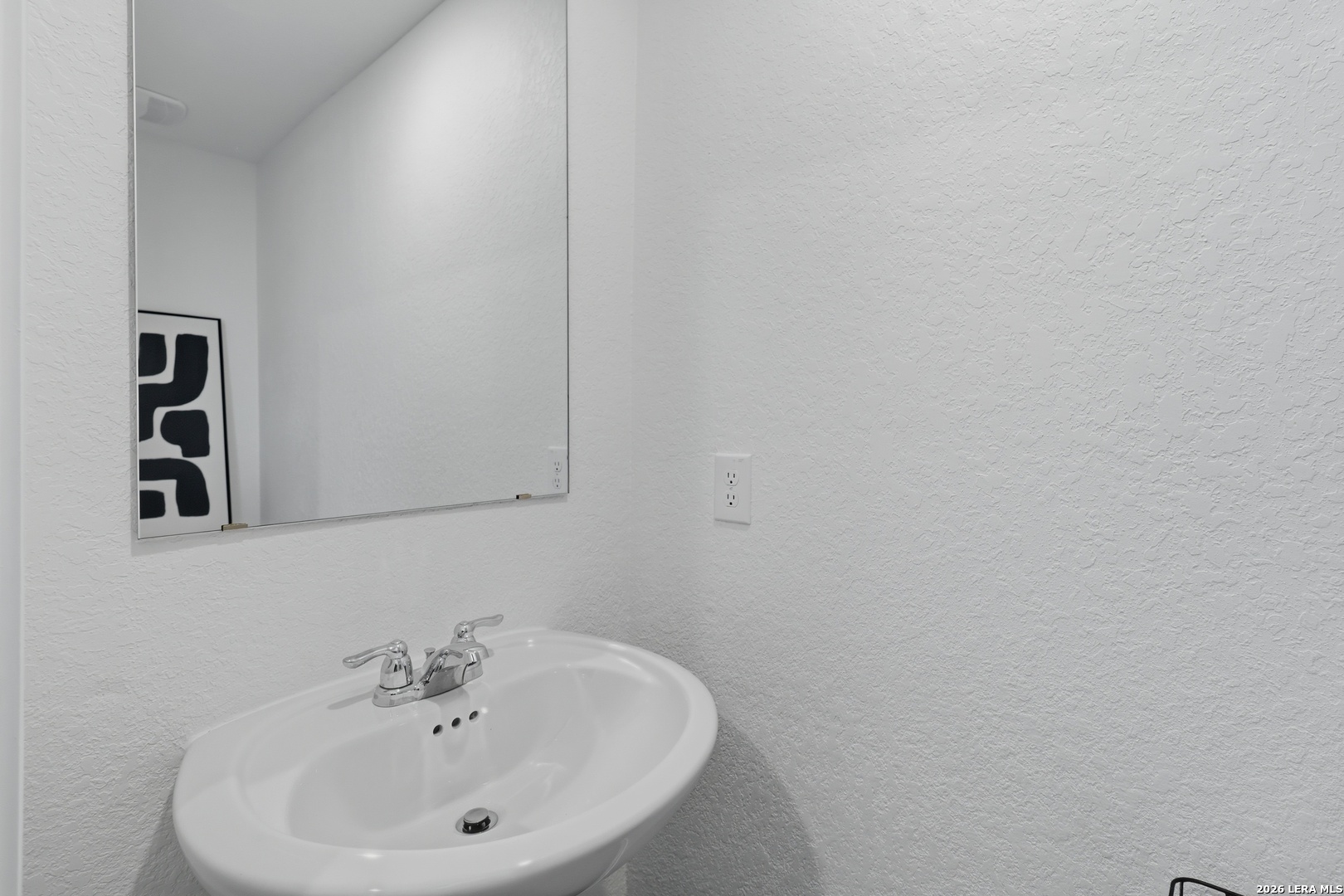 11931 Fuzzy Path San Antonio TX 78221