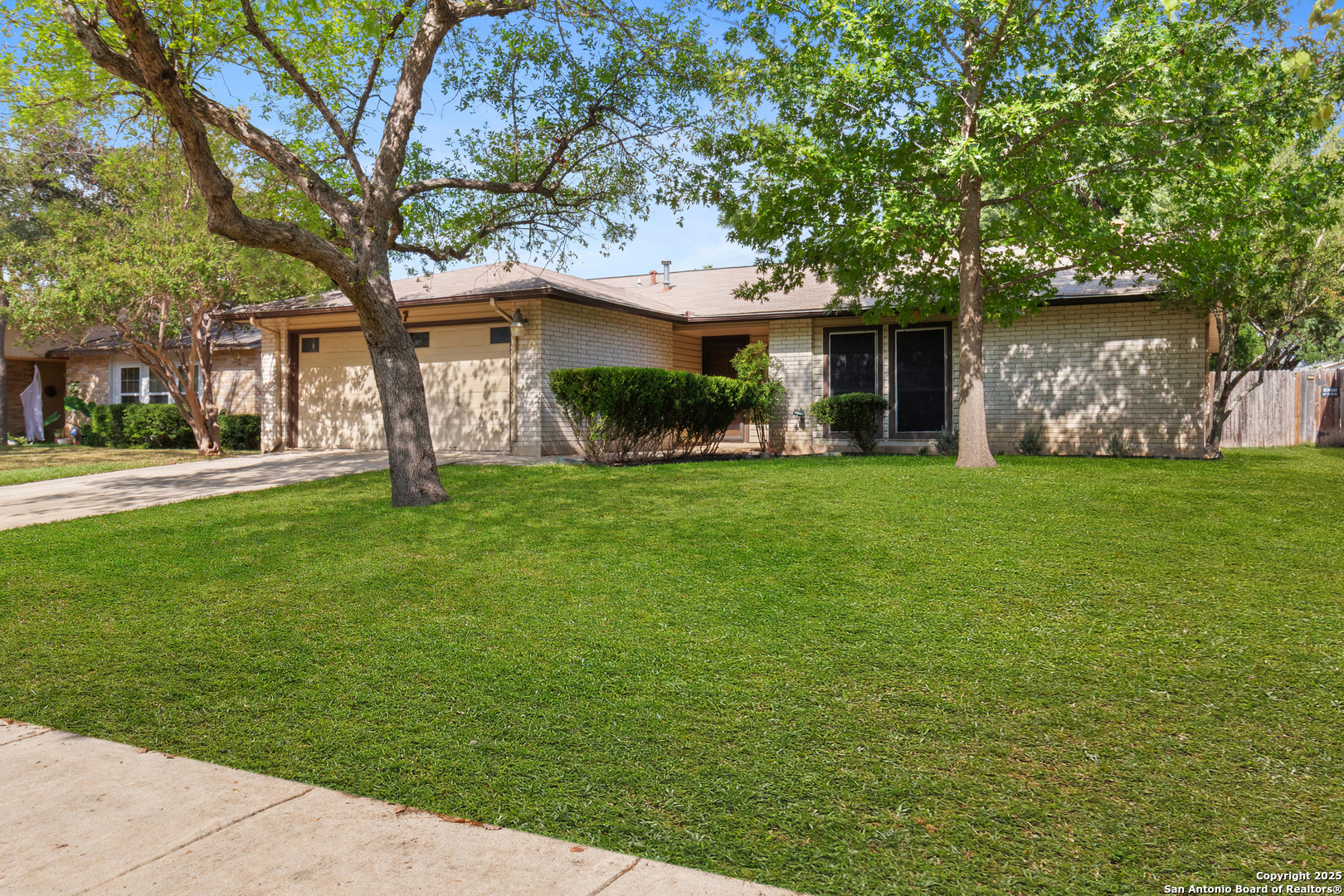 4667 Misty Run San Antonio TX 78217