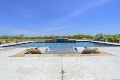 4881 Fm 798 Kenedy TX 78119