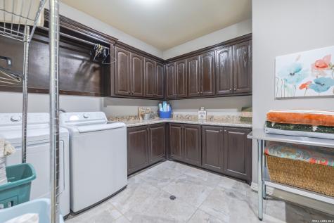 4881 Fm 798 Kenedy TX 78119