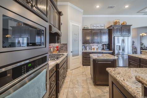 4881 Fm 798 Kenedy TX 78119