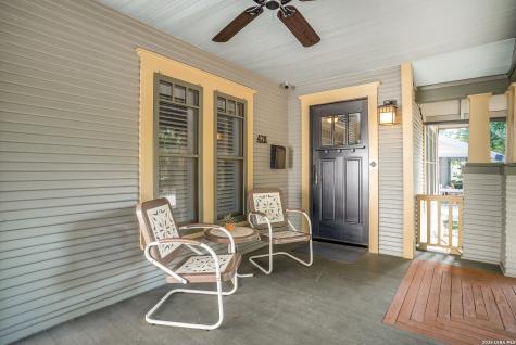 428 Queen Anne Court San Antonio TX 78209