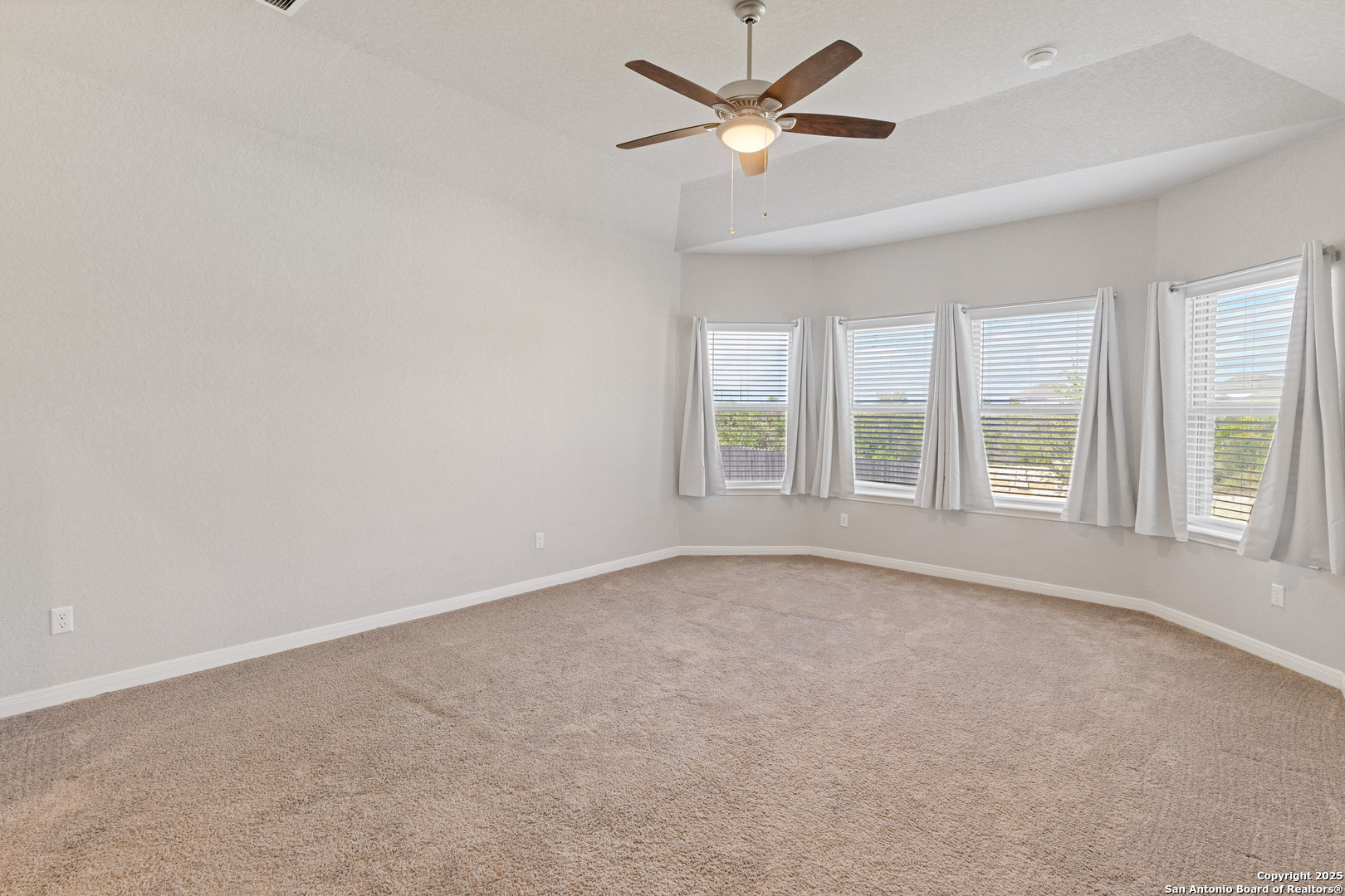1543 Argon San Antonio TX 78245