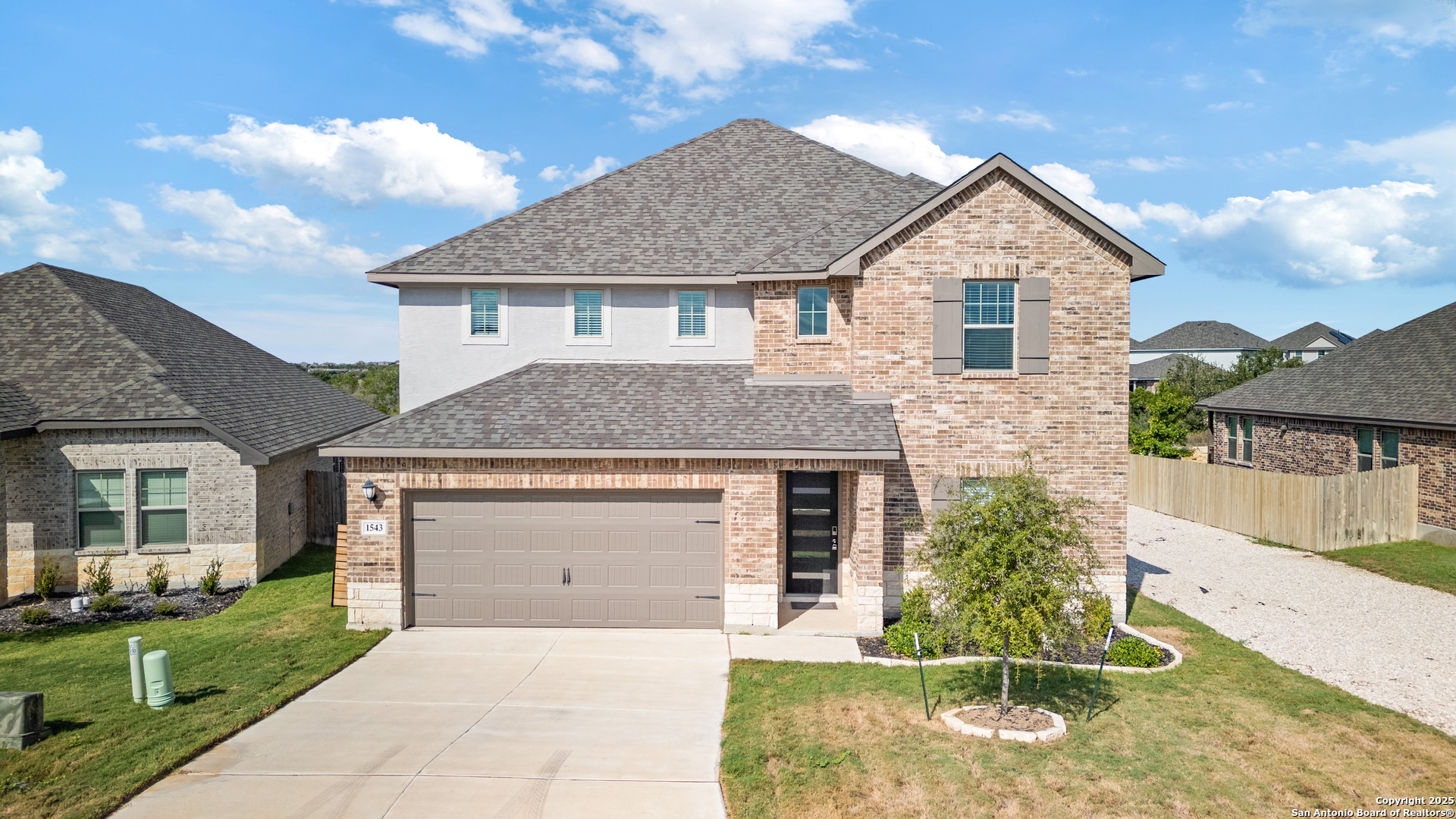 1543 Argon San Antonio TX 78245