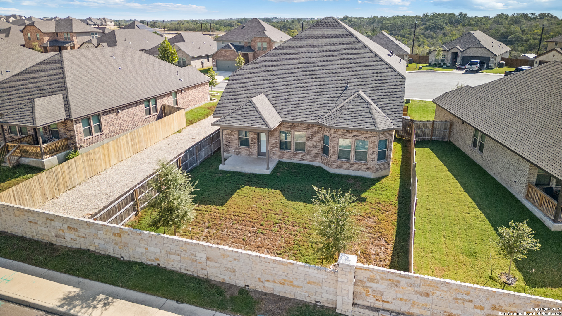 1543 Argon San Antonio TX 78245