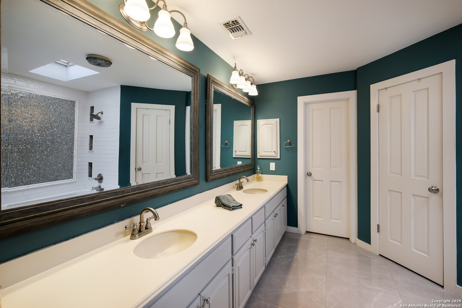 2923 Scattered Oaks San Antonio TX 78232