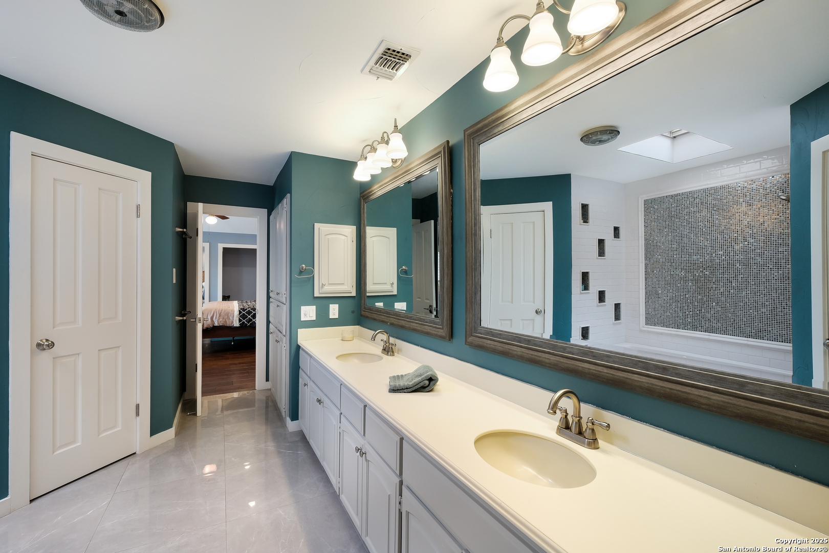 2923 Scattered Oaks San Antonio TX 78232