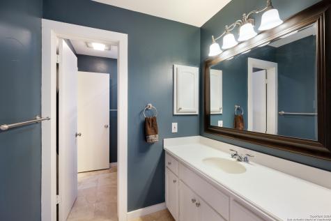 2923 Scattered Oaks San Antonio TX 78232