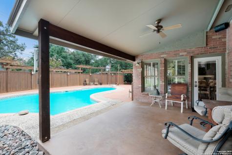 2923 Scattered Oaks San Antonio TX 78232