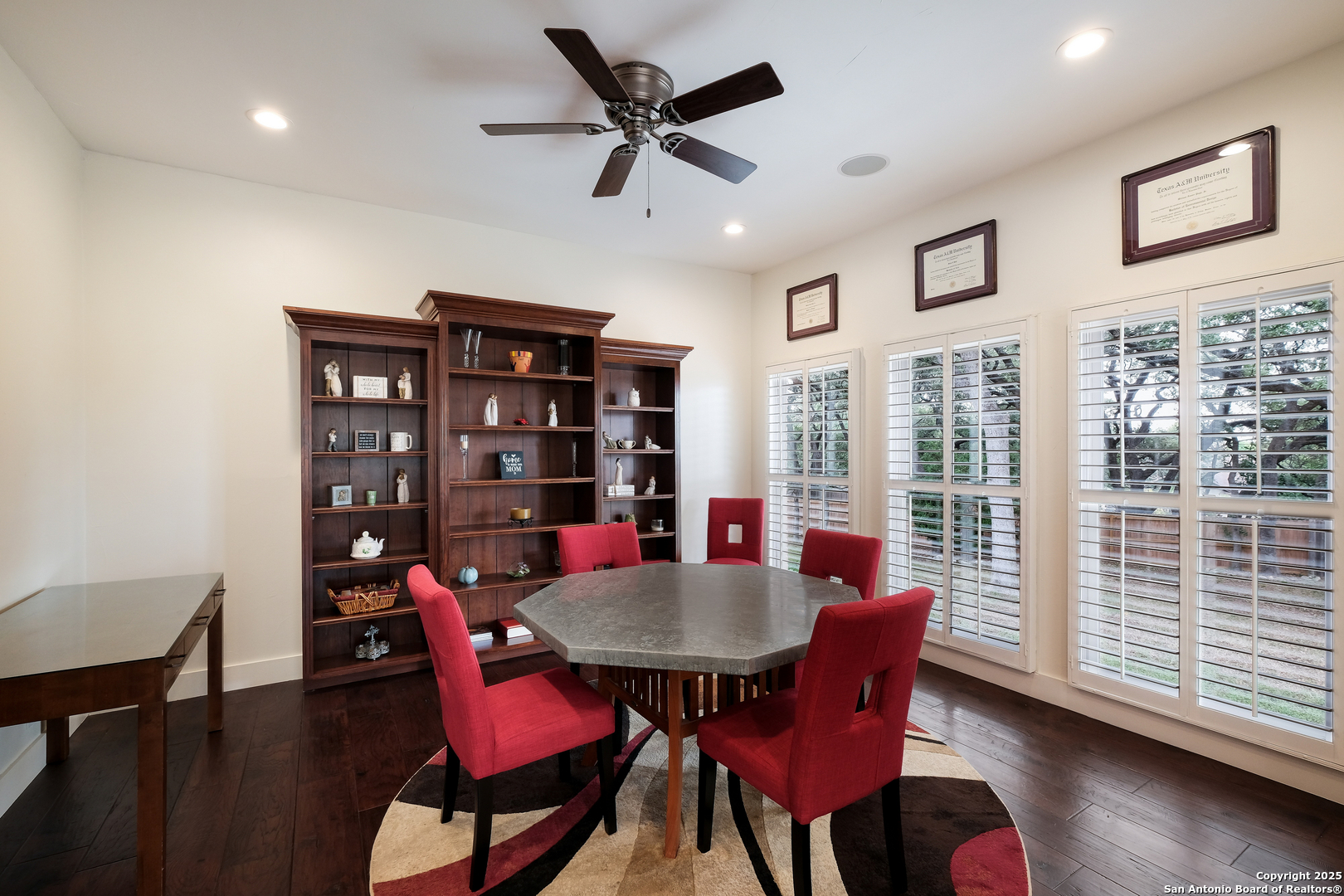 2923 Scattered Oaks San Antonio TX 78232