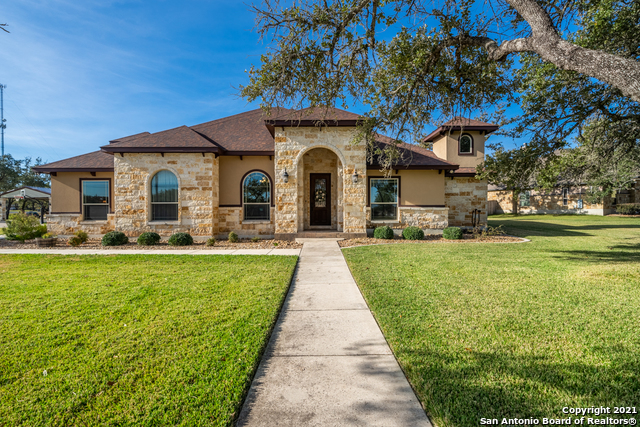 132 Bucks Lane La Vernia TX 78121