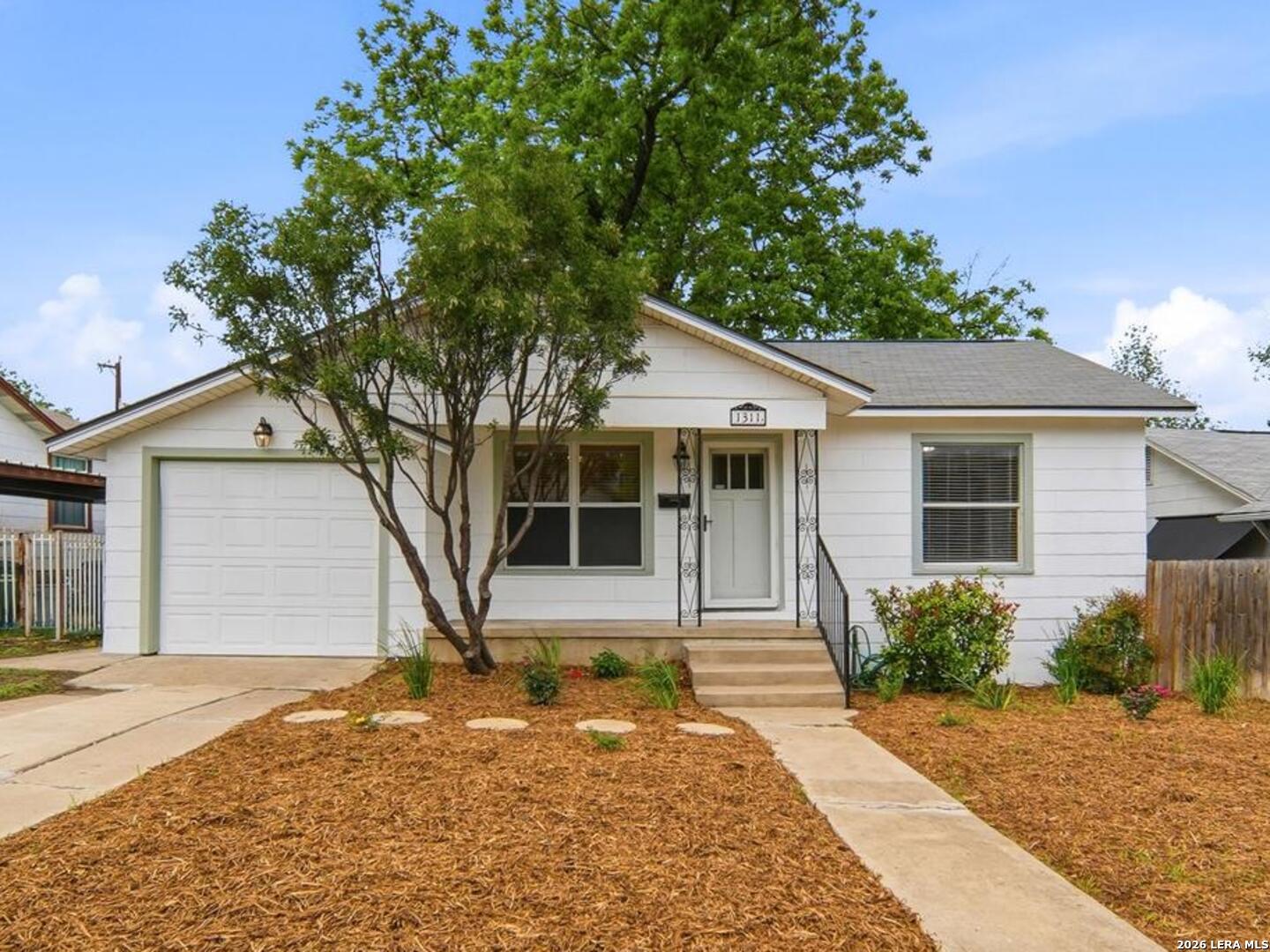1311 W Rosewood Avenue San Antonio TX 78201