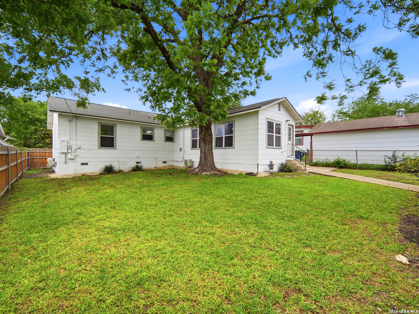 1311 W Rosewood Avenue San Antonio TX 78201