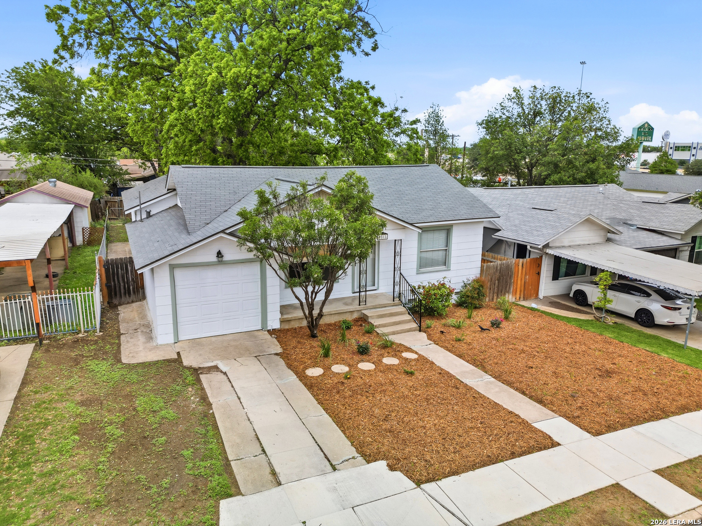 1311 W Rosewood Avenue San Antonio TX 78201