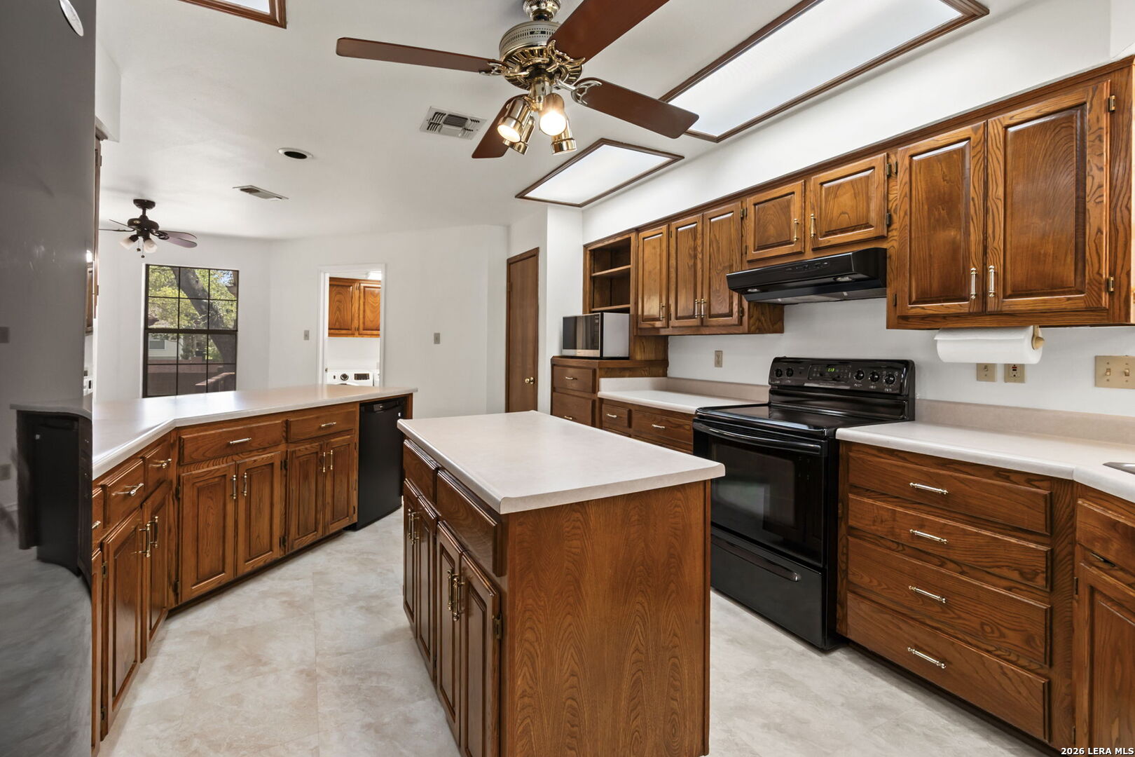 1504 Mount Laurel Schertz TX 78154