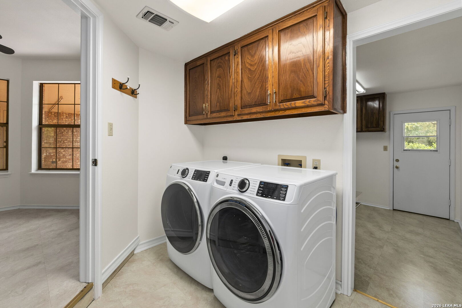 1504 Mount Laurel Schertz TX 78154