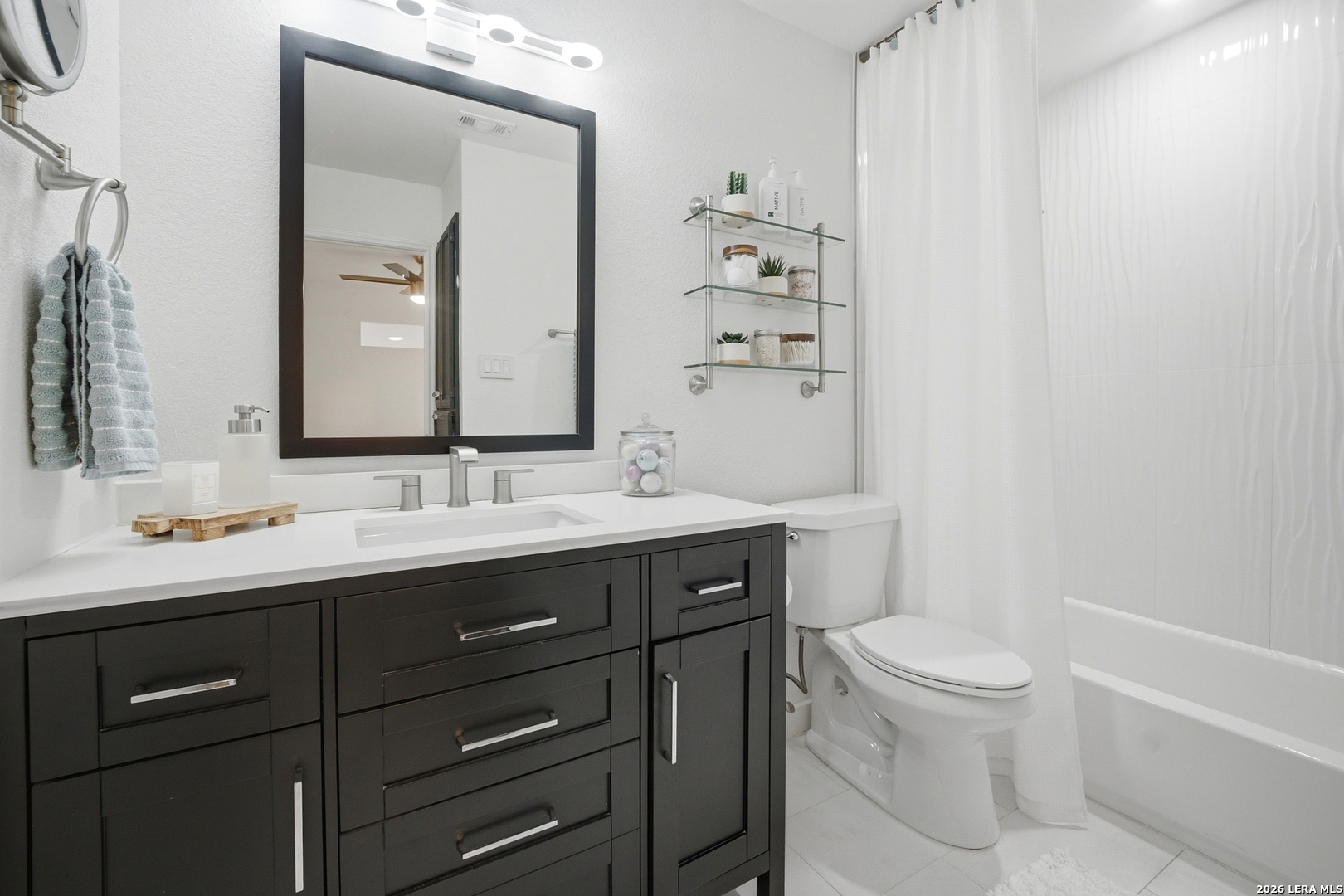 4512 Smokey Wood Lane San Antonio TX 78249