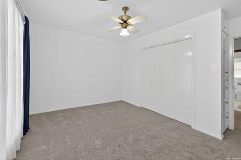514 Hospital Floresville TX 78114