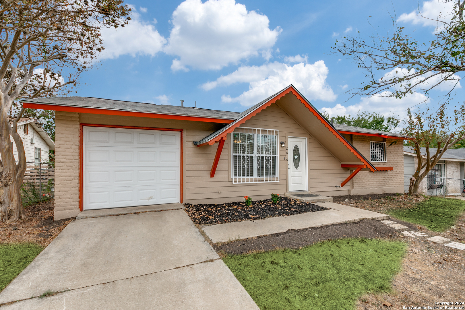 8610 Big Creek Drive San Antonio TX 78242