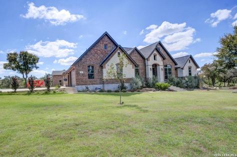 711 Stone Loop Castroville TX 78009