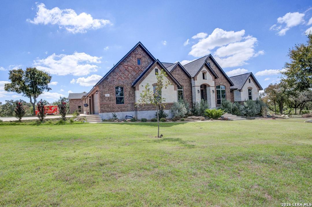 711 Stone Loop Castroville TX 78009