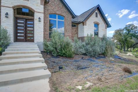 711 Stone Loop Castroville TX 78009