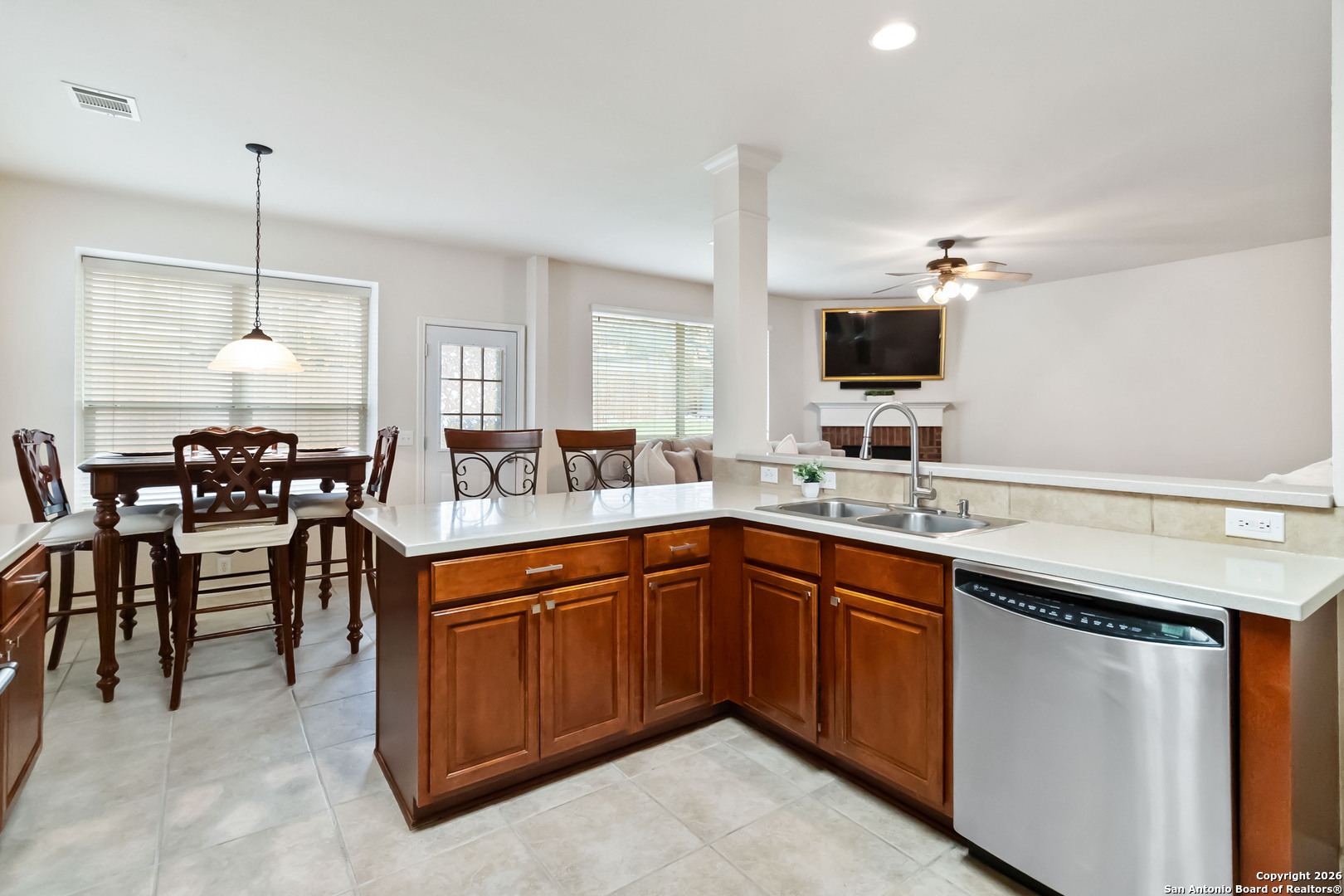 10119 Ramblin River San Antonio TX 78251