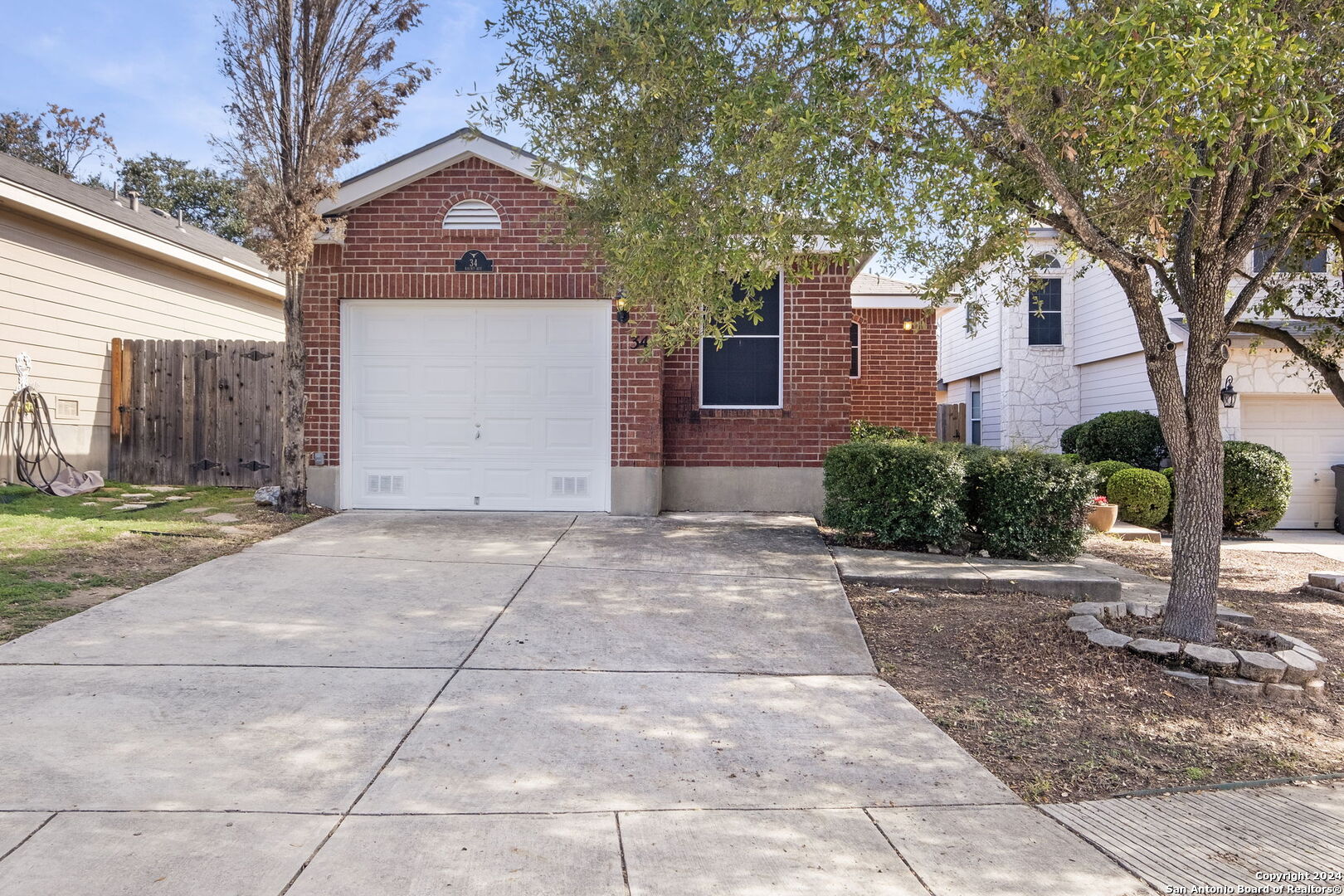 34 Rainy Avenue San Antonio TX 78240