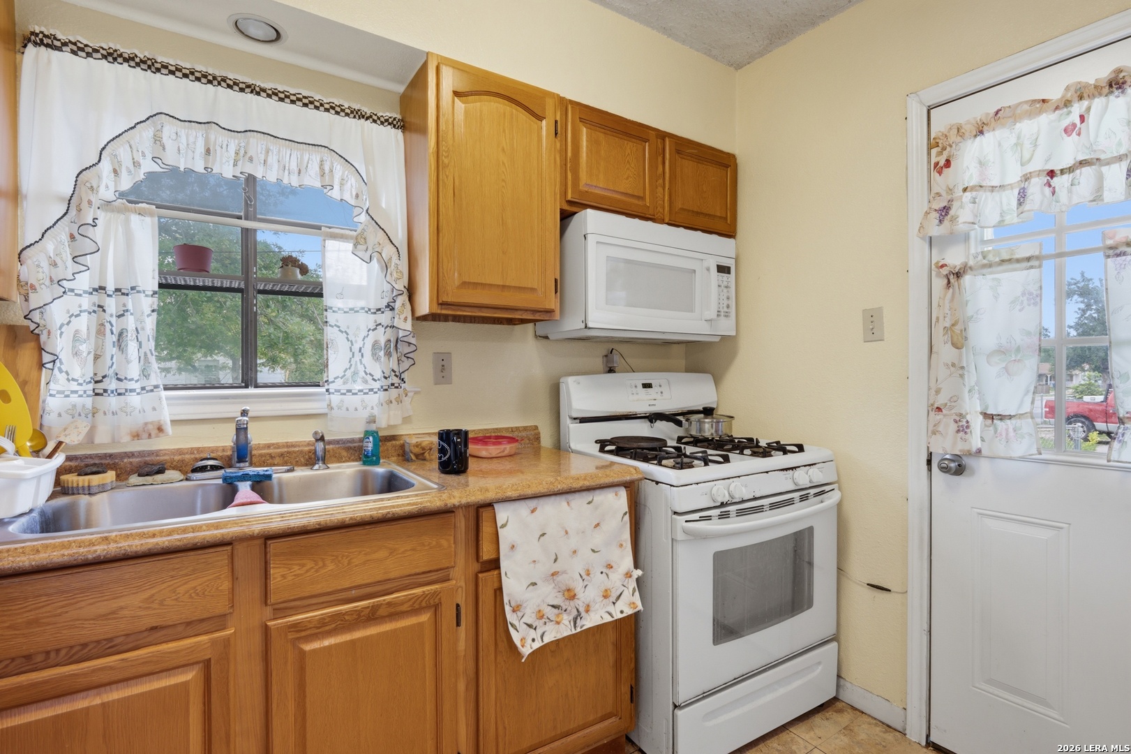 329 Rayburn Drive San Antonio TX 78221