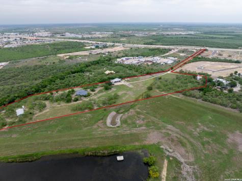 8059 E Interstate 10 Converse TX 78109
