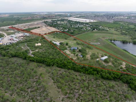 8059 E Interstate 10 Converse TX 78109