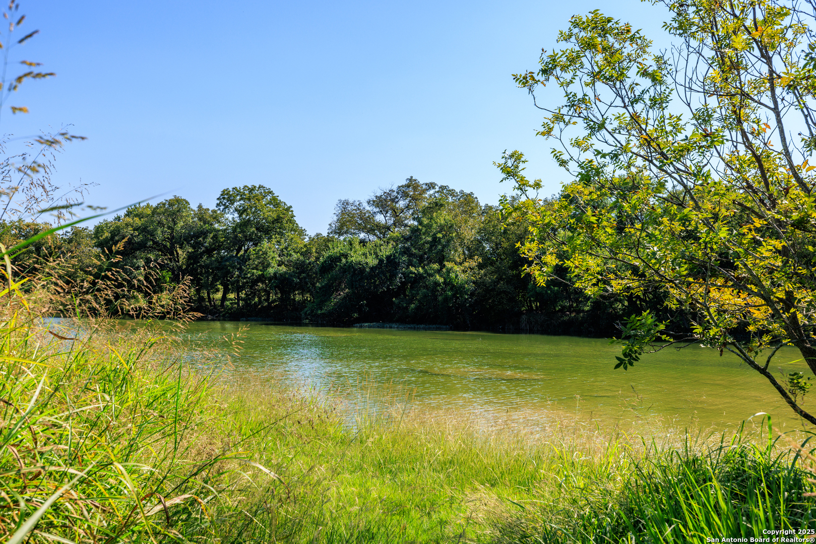 544 River View Johnson City TX 78636