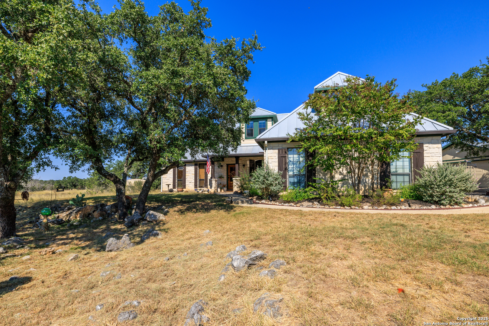 544 River View Johnson City TX 78636