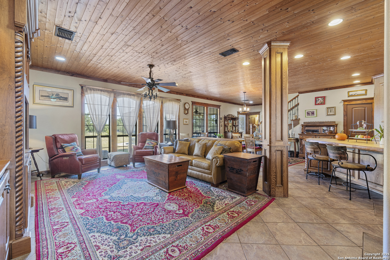 544 River View Johnson City TX 78636