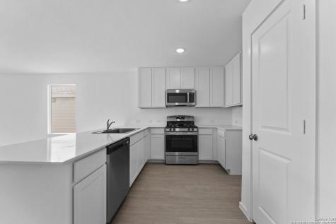 1847 Nuthatch Ridge New Braunfels TX 78130