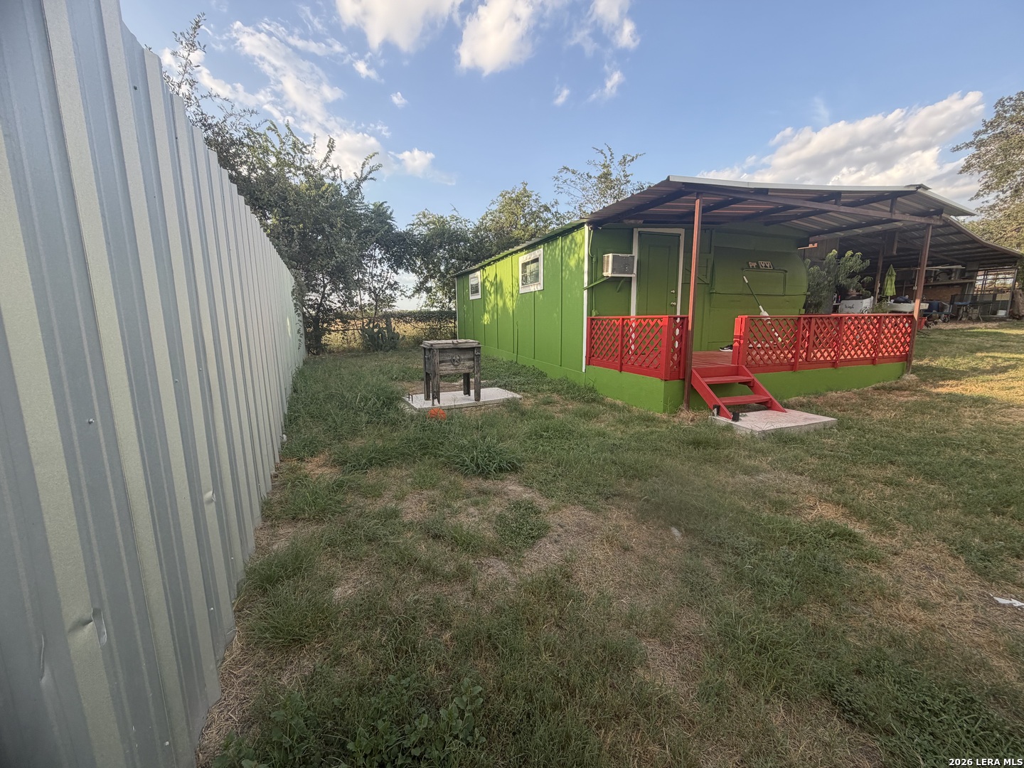 2366 Royal Oaks Poteet TX 78065