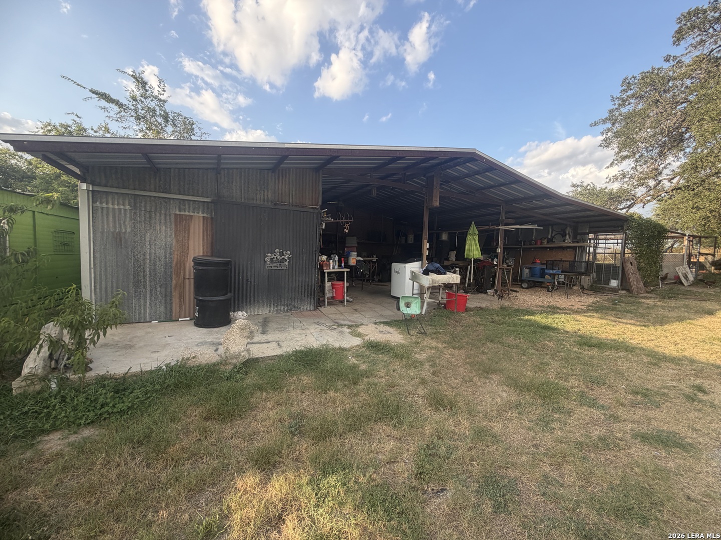 2366 Royal Oaks Poteet TX 78065
