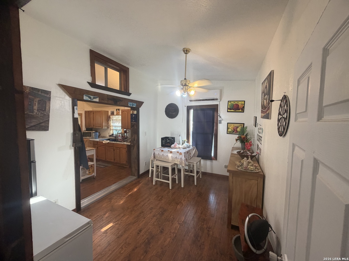 2366 Royal Oaks Poteet TX 78065
